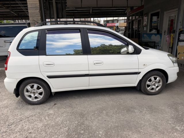☑僅跑四萬多 ☑全車原鈑件 ☑小行旅 ☑五門掀背 ☑優質代步車  第3張相片