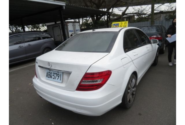 Benz C180  第4張相片