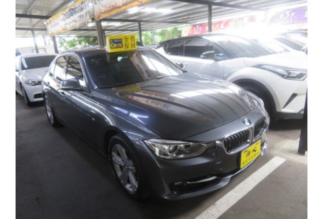 BMW 320I  第9張相片