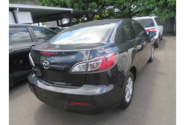 Mazda MAZDA3  第8張相片