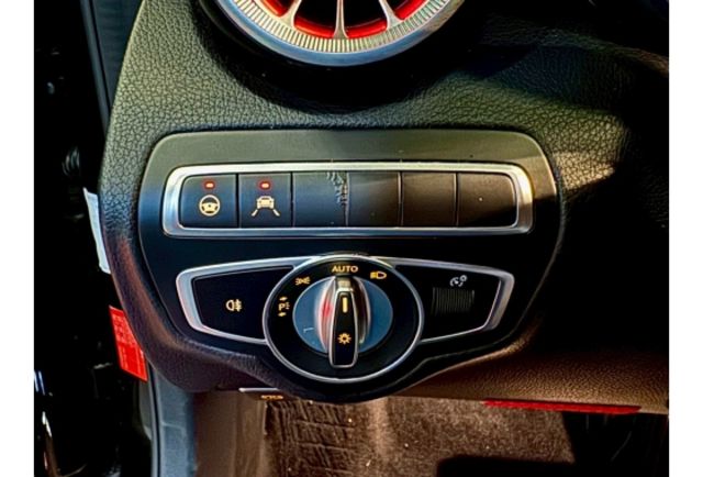 ★原鈑件★里程12萬★23P智慧駕駛套件★AMG套件★電動尾門★升級專用安卓機★  第15張相片