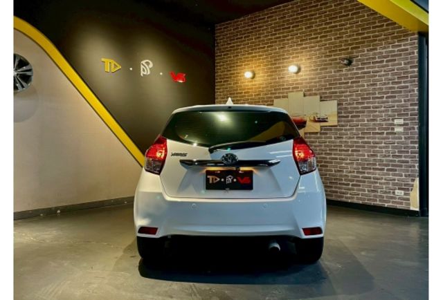 升級多功能安卓主機/優質認證車/AppleCarplay/倒車顯影/電折疊後視鏡  第3張相片