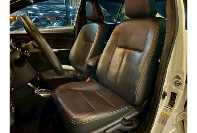 升級多功能安卓主機/優質認證車/AppleCarplay/倒車顯影/電折疊後視鏡  第8張相片