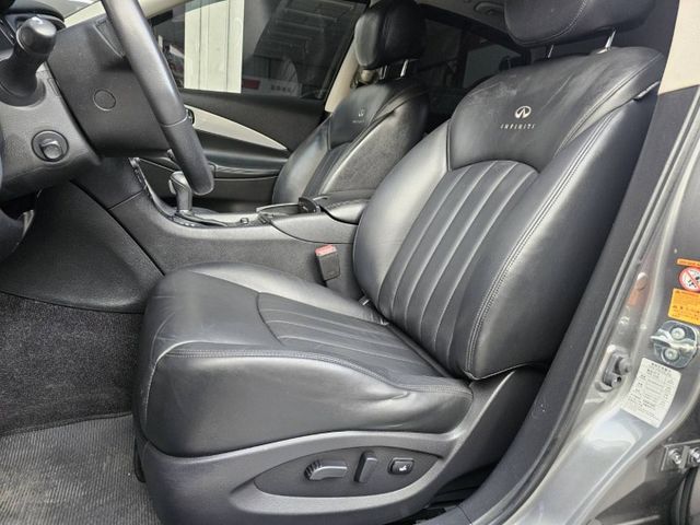 2014年/定速/i key/HID頭燈/電動天窗，歡迎預約賞車  第8張相片