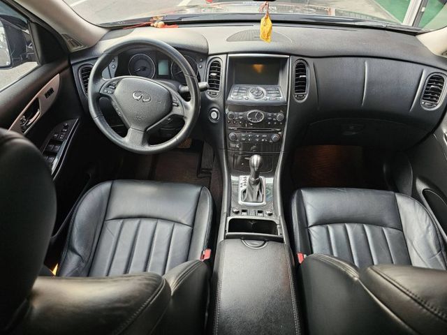 2014年/定速/i key/HID頭燈/電動天窗，歡迎預約賞車  第12張相片