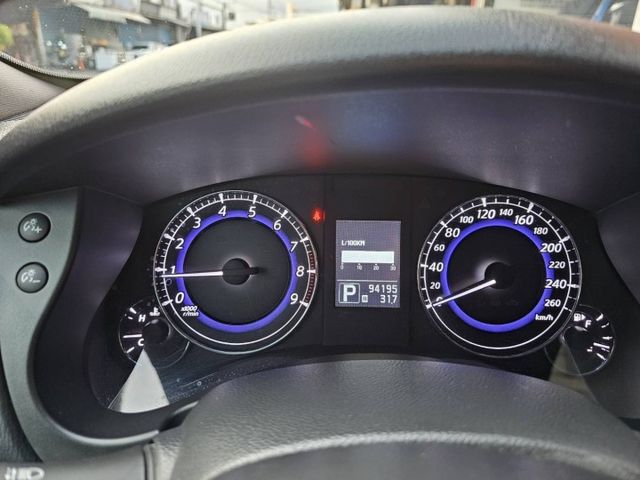 2014年/定速/i key/HID頭燈/電動天窗，歡迎預約賞車  第17張相片