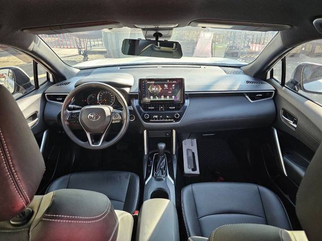 2022年豪華版/原鈑件/超低里程/ACC/IKEY/ISOFIX/AEB自動緊急煞車系統，歡迎預約賞車  第12張相片