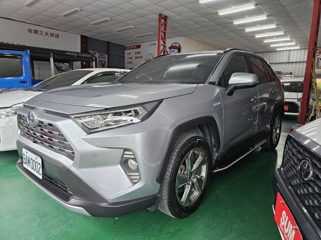 2019年油電旗艦版/原鈑件/IKEY/ACC跟車/恆溫空調，歡迎預約賞車  第3張相片