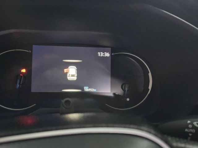 2019年油電旗艦版/原鈑件/IKEY/ACC跟車/恆溫空調，歡迎預約賞車  第17張相片