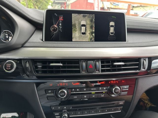 35i 306匹 四輪傳動 M套件 新車368萬 抬顯 環景 數位儀表 電尾門 天窗 保證超值  第9張相片