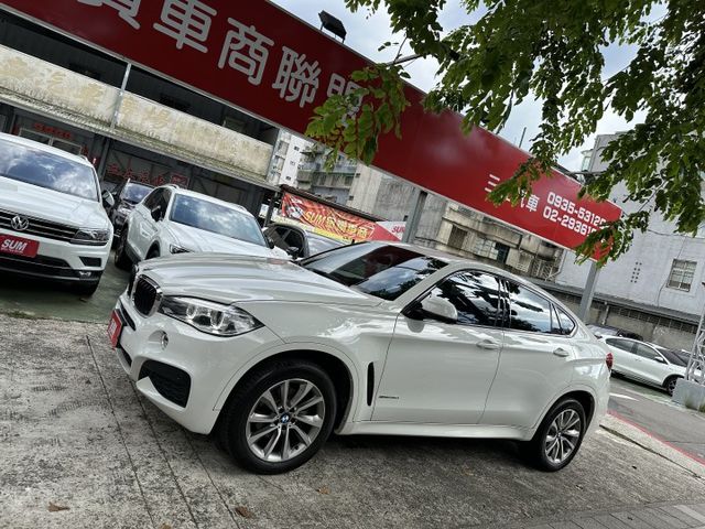 35i 306匹 四輪傳動 M套件 新車368萬 抬顯 環景 數位儀表 電尾門 天窗 保證超值  第19張相片