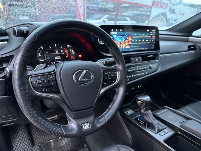 稀有ES250 F-SPORT版 全車環景 ACC全速域跟車 CarPlay 記憶雙電動椅 原廠保固中 內容有詳細照片  第14張相片