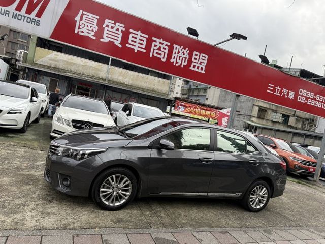 全程原廠保養! 恆溫 定速巡航 超大安卓影音 倒車顯影 導航系統 多功能方向盤 內容有詳細照片  第19張相片