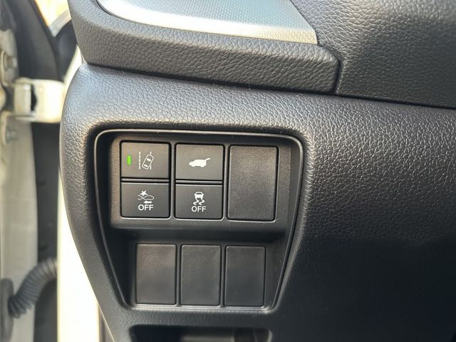 新車保固中 ACC跟車 車道偏移 CARPLAY 電動尾門 LED頭燈 保證超值  第9張相片