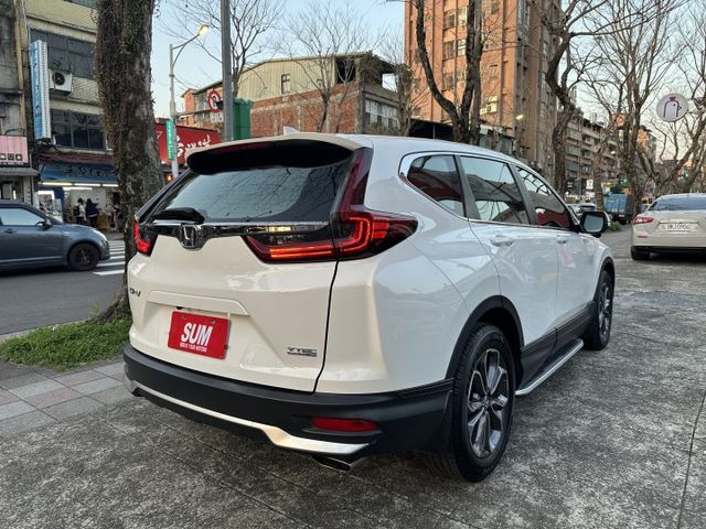 新車保固中 ACC跟車 車道偏移 CARPLAY 電動尾門 LED頭燈 保證超值  第19張相片