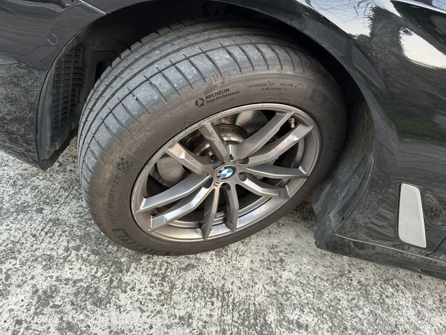 M Sport版 G30 總代理 5AT智慧輔助系統 ACC跟車 雙記憶電動椅 電動尾門 CarPlay 內容有詳細照片  第8張相片