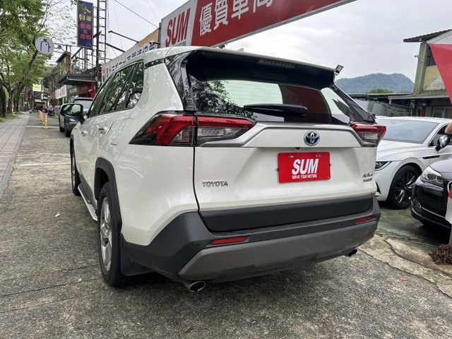 油電旗艦Hybrid 全程原廠保養 360度環景系統 Acc自動跟車Lv.2 電動椅 電尾門 內容有詳細照片  第4張相片