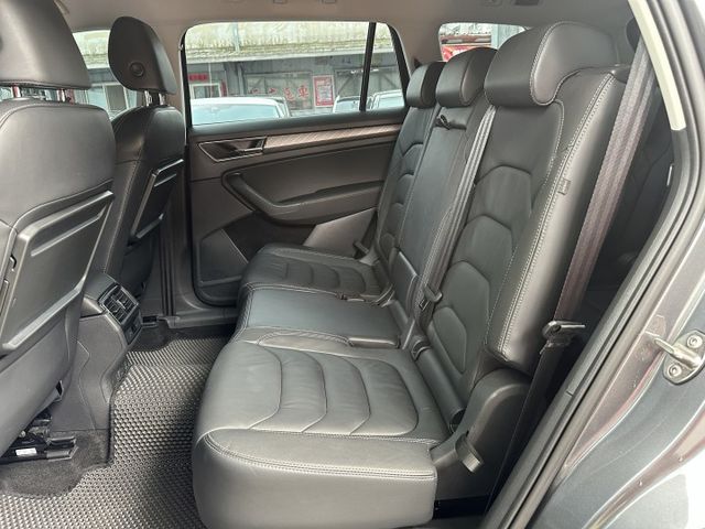 KODIAQ 1.5TSI 七人座 小改款 ACC跟車 LED大燈 CARPLAY 360環景 原廠保固 內容有詳細照片  第9張相片