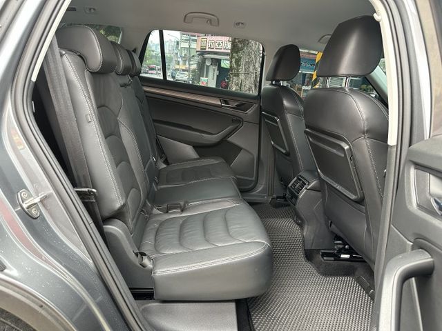 KODIAQ 1.5TSI 七人座 小改款 ACC跟車 LED大燈 CARPLAY 360環景 原廠保固 內容有詳細照片  第10張相片