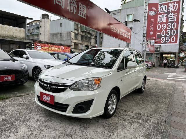 超划算五門掀背! ABS防鎖死剎車系統 電動後視鏡 後座64分離空間超延伸 內容有詳細照片  第1張相片