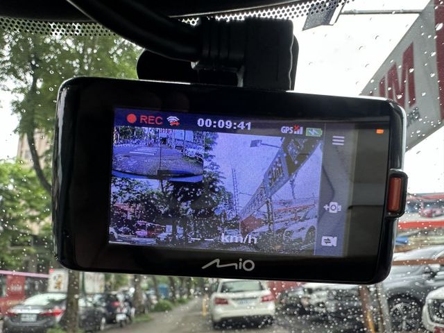 最頂級ST-line Acc跟車Lv.2 Hud抬頭顯示 CarPlay 後座出風口 盲點偵測 雙區恆溫 內容有詳細照片  第14張相片