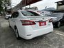 Auto感應頭燈 CarPlay 定速巡航 雙區恆溫 後座出風口 超大安卓主機 倒車顯影 全程原廠保養! 內容有詳細照片  第4張縮圖