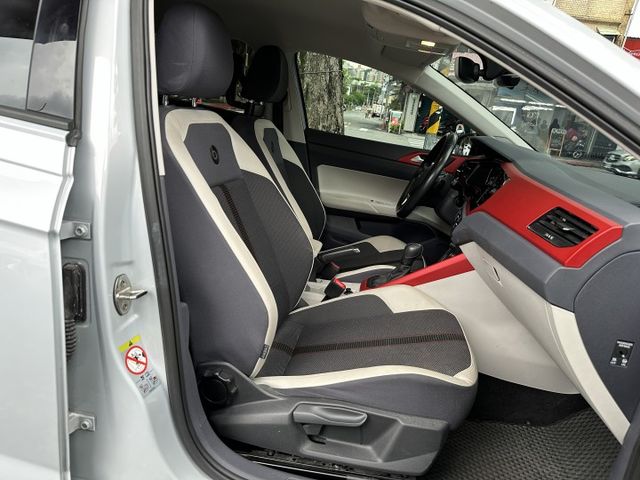 稀有beats版! Acc跟車 Carplay 數位儀表 雙區恆溫 全程原廠保養 僅跑四萬 內容有詳細照片  第13張相片