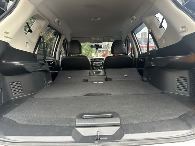 日行燈 7安 循跡防滑 雙區恆溫 後座出風口  Auto感應頭燈 全程原廠保養 僅跑三萬! 後座64分離 內有多張照片  第6張相片