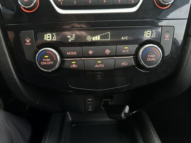 日行燈 7安 循跡防滑 雙區恆溫 後座出風口  Auto感應頭燈 全程原廠保養 僅跑三萬! 後座64分離 內有多張照片  第20張相片