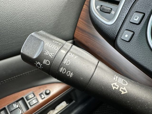I-KEY 雙區恆溫 後座出風口 Auto感應頭燈 Led尾燈 定速巡航 全程原廠保養! 內容有詳細照片  第15張相片