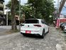 僅跑3萬 全車犀牛皮 抬頭顯示器 HK音響 數位觸控方向盤 R-line外觀套件 Travel Assist 輔助駕駛  第16張縮圖