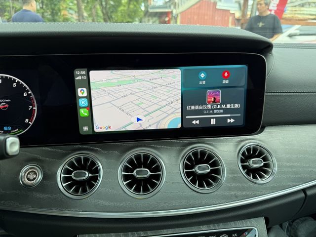 19年 新車400萬 2.0輕油電 299匹馬力 AMG GT63套件 總代理  省油省稅又會跑 6秒100  第14張相片