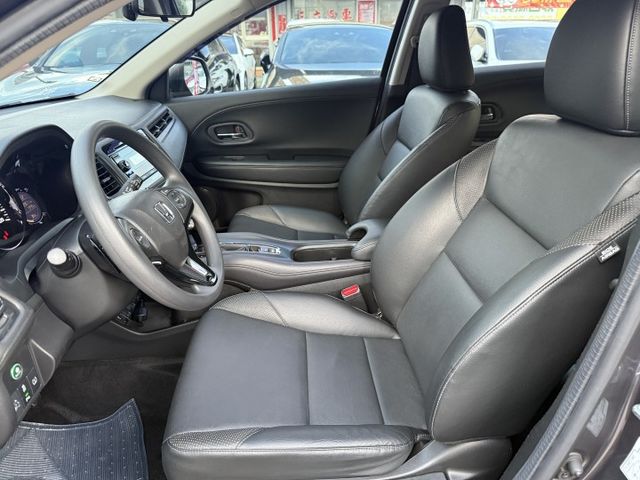 保固一年 小改款 IKEY 快撥 循跡防滑 胎壓偵測 恆溫 多氣囊  保證超值  第6張相片