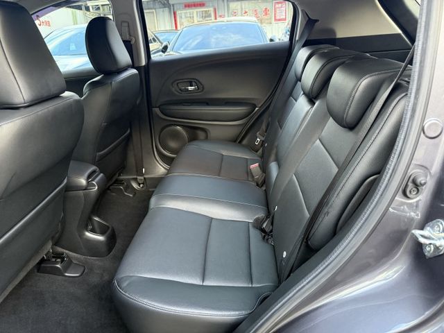 保固一年 小改款 IKEY 快撥 循跡防滑 胎壓偵測 恆溫 多氣囊  保證超值  第7張相片