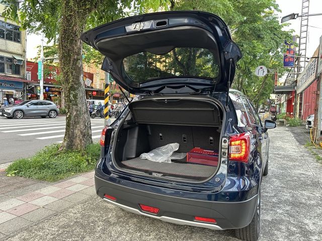 1.4渦輪 LED頭燈 防滑 六安 IKEY CARPLAY 超級滿配  第5張相片