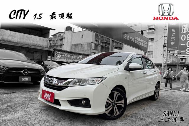 頂級 六安 防滑 胎壓 CARPLAY 導航  行車紀錄 四條無敵新輪胎  第1張相片