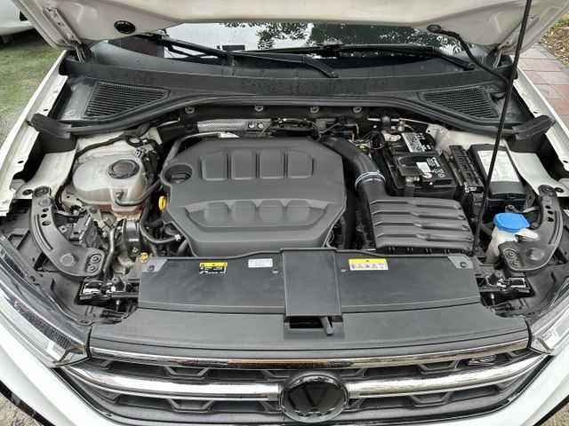 新車保固中 RLine performance 專屬R套件 小改款 超級滿配  第6張相片