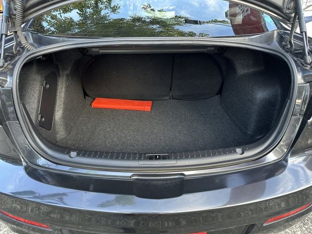 最頂級 天窗 IKEY HID頭燈 換檔快撥 全車原鈑件 代步好選擇  第5張相片