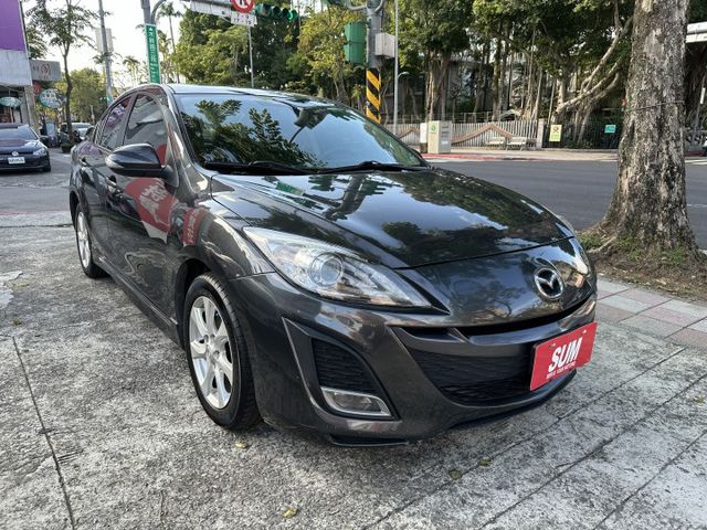 定速 恆溫 IKEY 天窗 HID 冷氣冷 底盤安靜 代步車好選擇  第4張相片