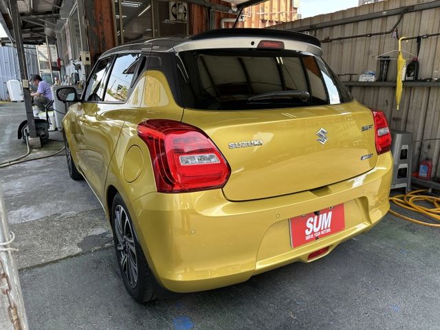 1.2油電新引擎! ACC跟車 盲點偵測 360度全車環景系統 全程原廠保養 僅跑四萬! 內容有詳細照片  第2張相片