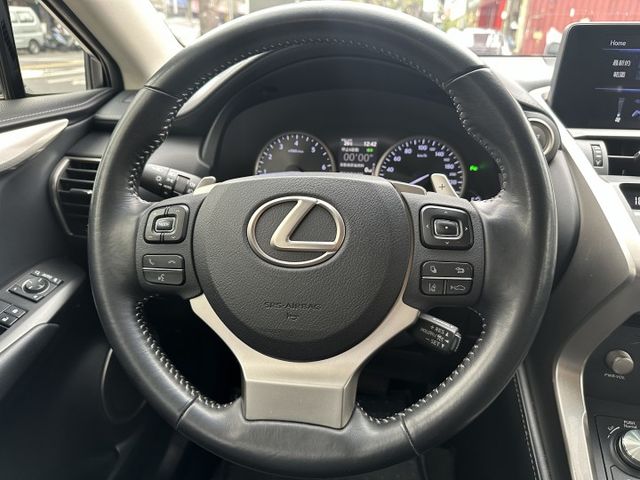 菁英版僅跑五萬! ACC跟車 I-KEY 冷熱座椅 後座出風口 內容有詳細照片  第14張相片