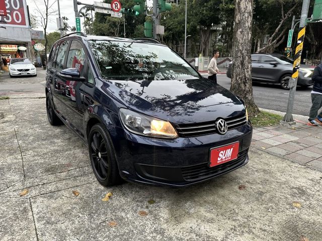 極品跑少 全景天窗 柴油省油省稅又有力 七人座 安全性高  第2張相片