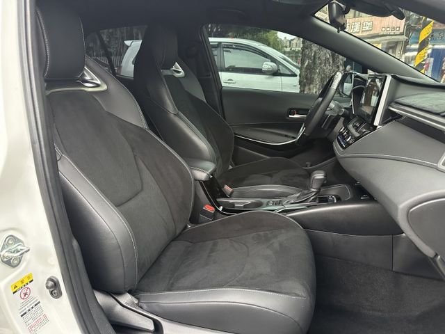 旗艦影音特仕版 新車保固 數位儀表 抬頭顯示 CARPLAY 電動椅 雙恆溫 ACC跟車 內容有詳細照片  第11張相片