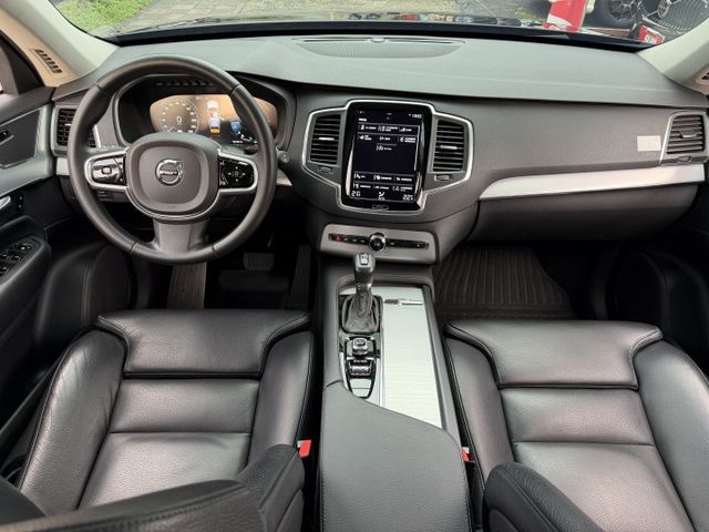 D5 7人座 原廠保養 原鈑件 省油省稅又有力  第7張相片