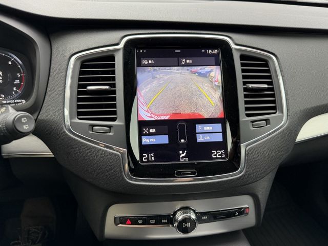 D5 7人座 原廠保養 原鈑件 省油省稅又有力  第12張相片