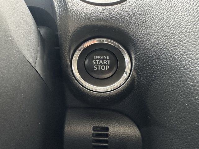 三缸渦輪增壓1.0Turbo i-key 恆溫 Auto感應頭燈 定速巡航 全程原廠保養 內容有詳細照片  第17張相片