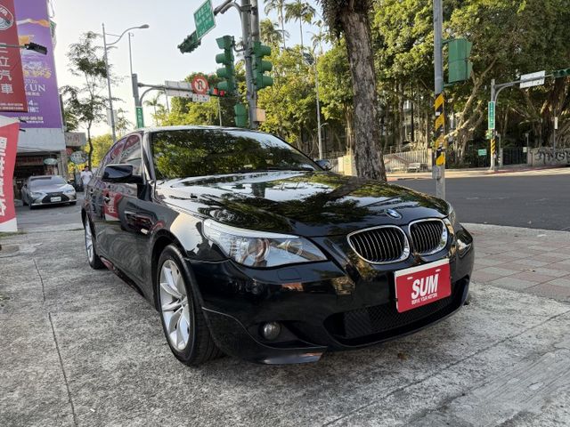經典直六 總代理 極品跑少 環景影像 HID 天窗 電動椅 超美車況  第4張相片