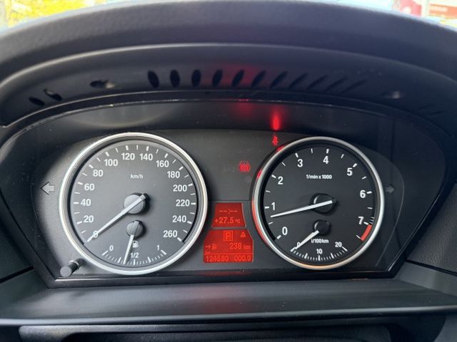 經典直六 總代理 極品跑少 環景影像 HID 天窗 電動椅 超美車況  第5張相片