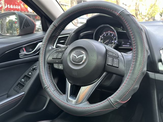 頂級! 天窗 I-KEY HUD抬顯 盲點偵測 雙區恆溫 循跡防滑 Auto感應頭燈 內容有詳細照片  第15張相片