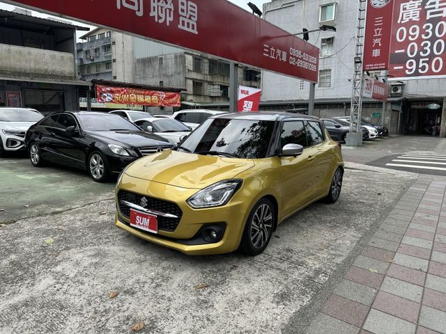 1.2油電新引擎! ACC跟車 盲點偵測 360度全車環景系統 全程原廠保養 僅跑四萬! 內容有詳細照片  第1張相片